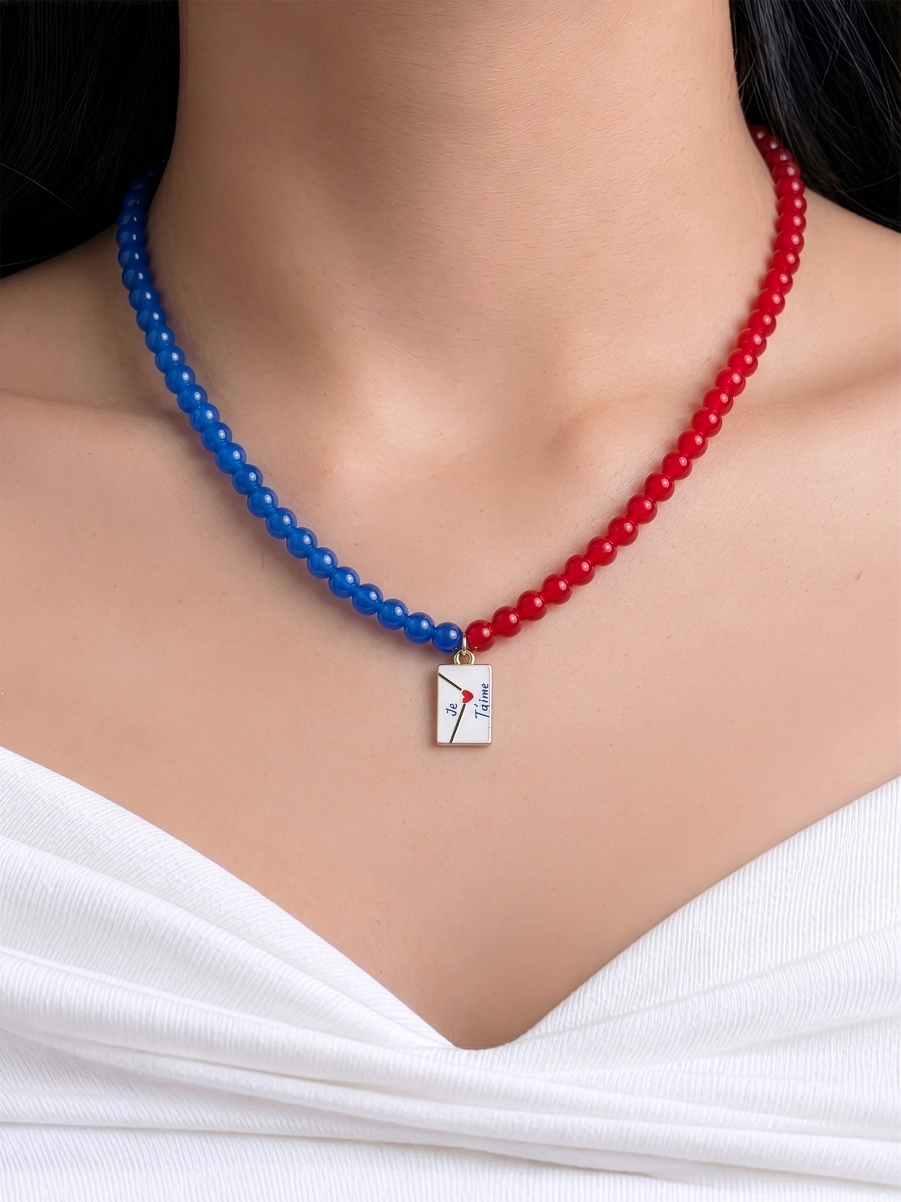 Amour Red Blue Women’s Beaded Necklace