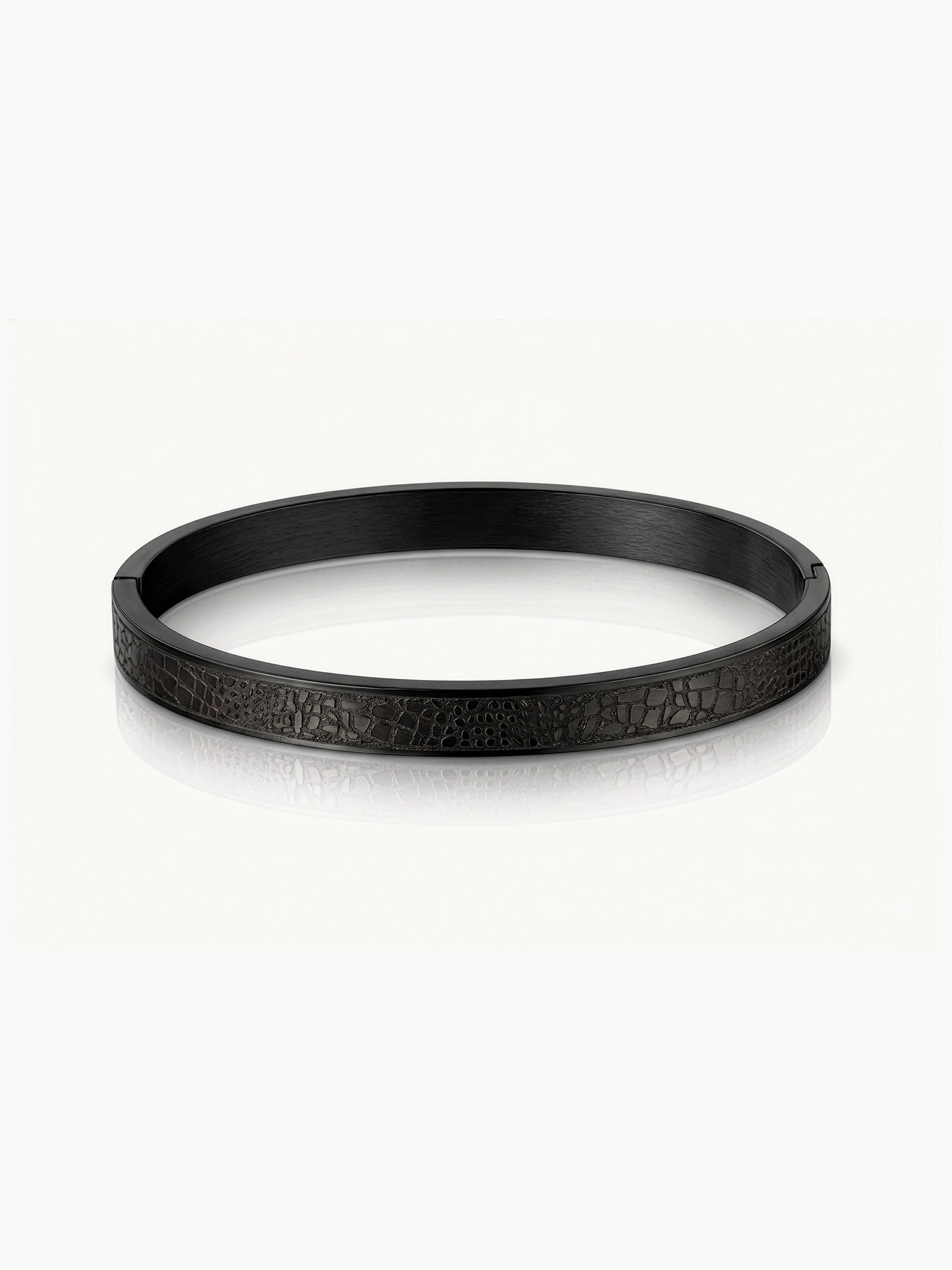 Anthony Minimal Textured Black Bracelet