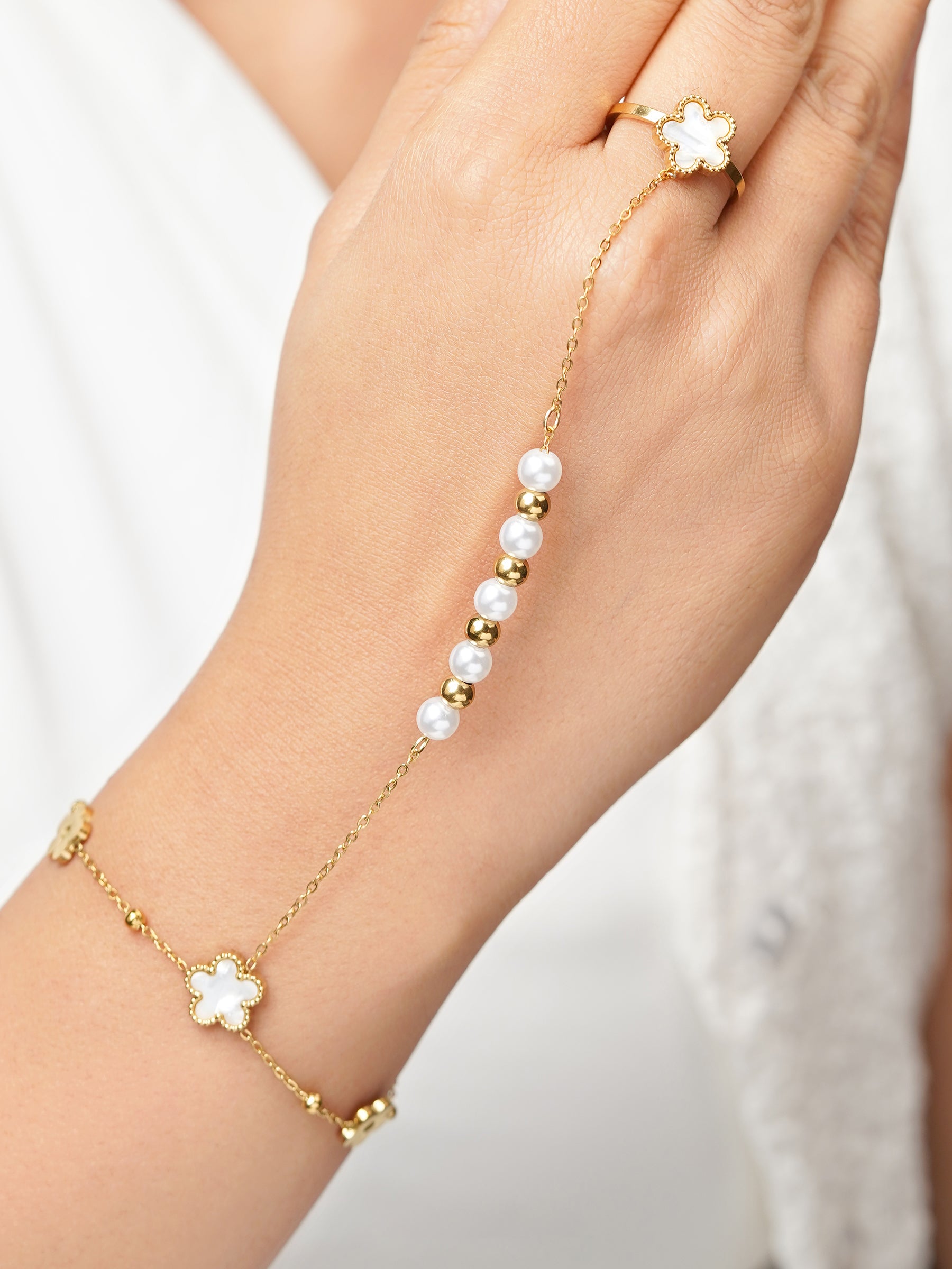 Anvika White Enamel Flower Charm Pearl Gold Beads 18K Gold Plated Ring Bracelet