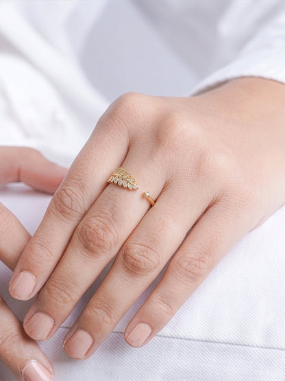 Arelia Diamond 18K Gold Plated Women's Ring - Swashaa