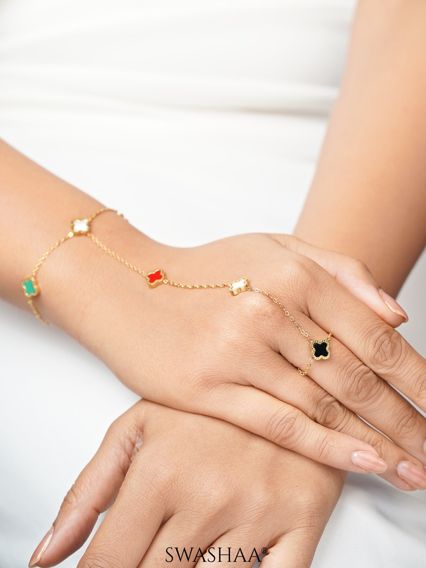 Ariya Dainty Green Black Red Clover 18K Gold Plated Ring Bracelet