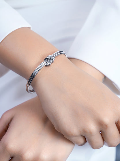 Arlen Knot Cuff Silver Bracelet