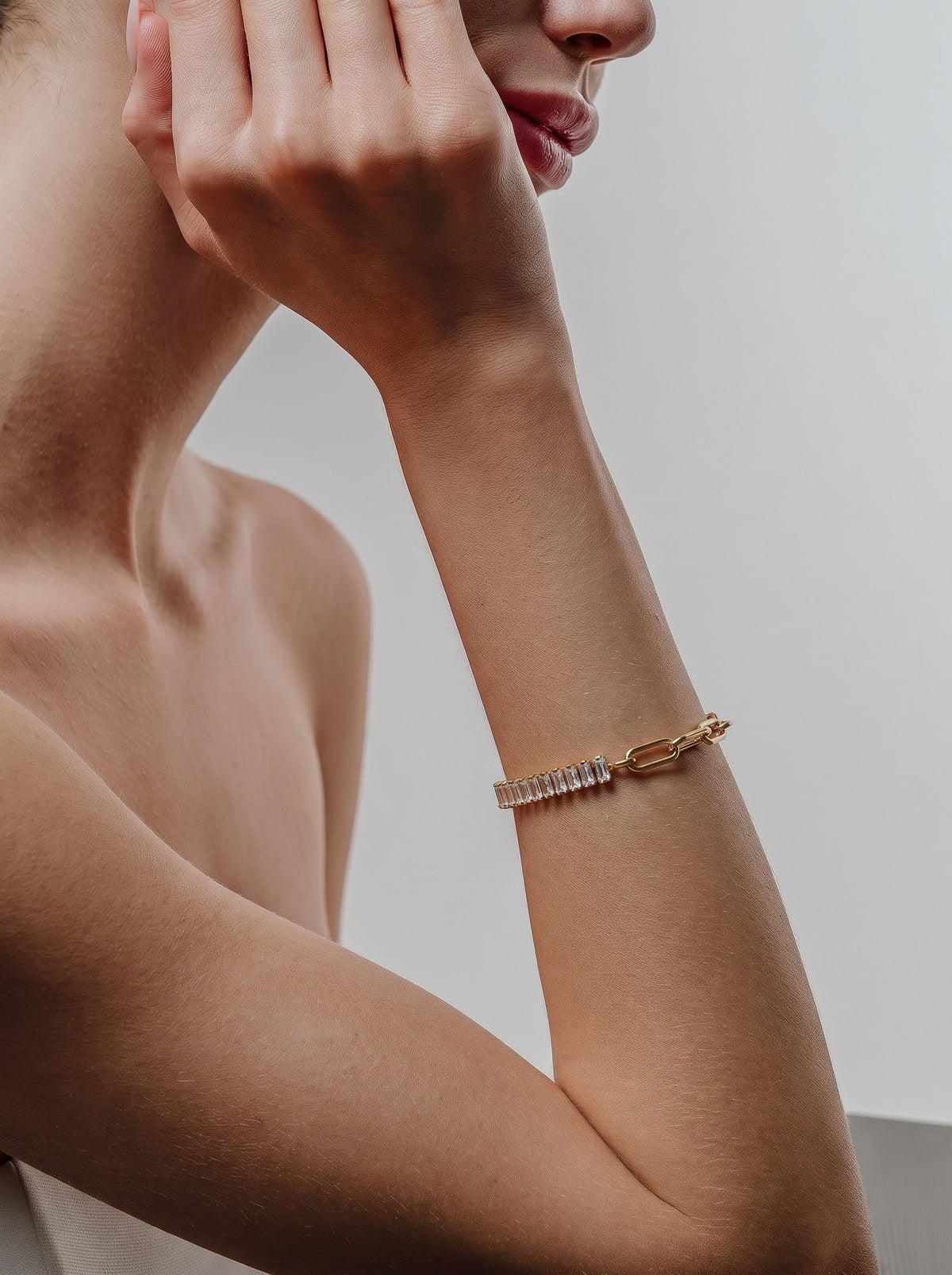 Aura Link Diamond Baguette 18K Gold Plated Women's Chain Toggle Bracelet