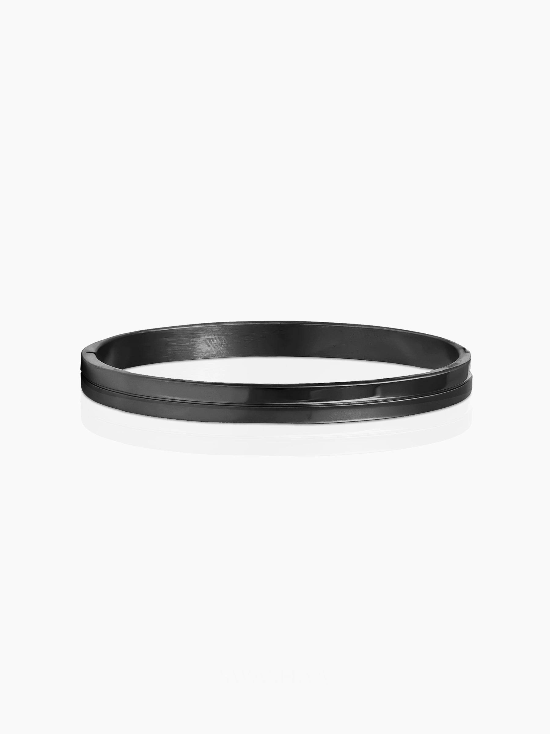 Benjomia Dual Finish Black Bracelet
