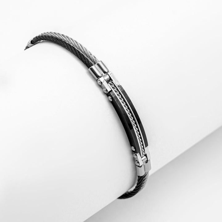 Bevin Wired Men's Bracelet