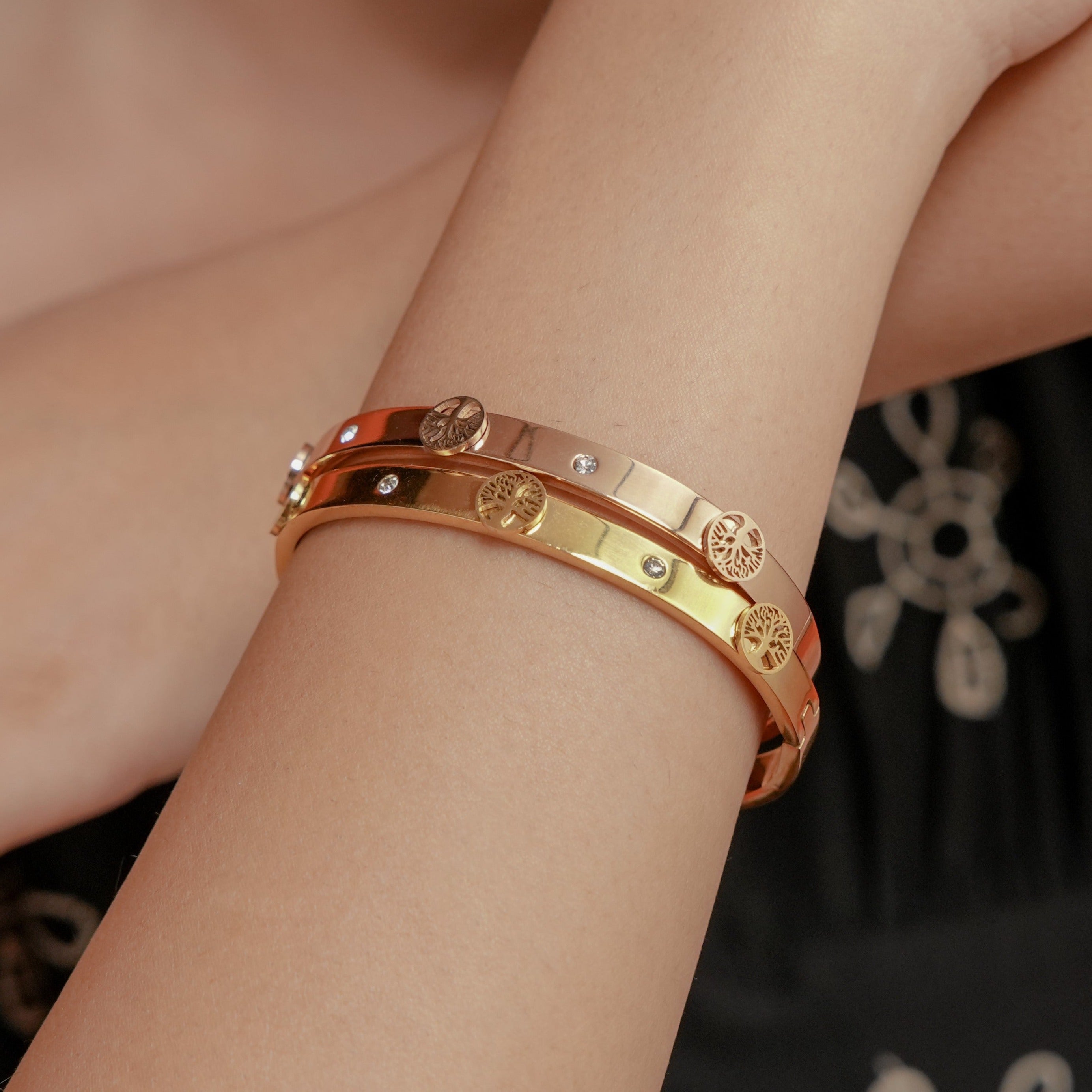 Fancy Cartier Design Gold Bracelet | SEHGAL GOLD ORNAMENTS PVT. LTD.