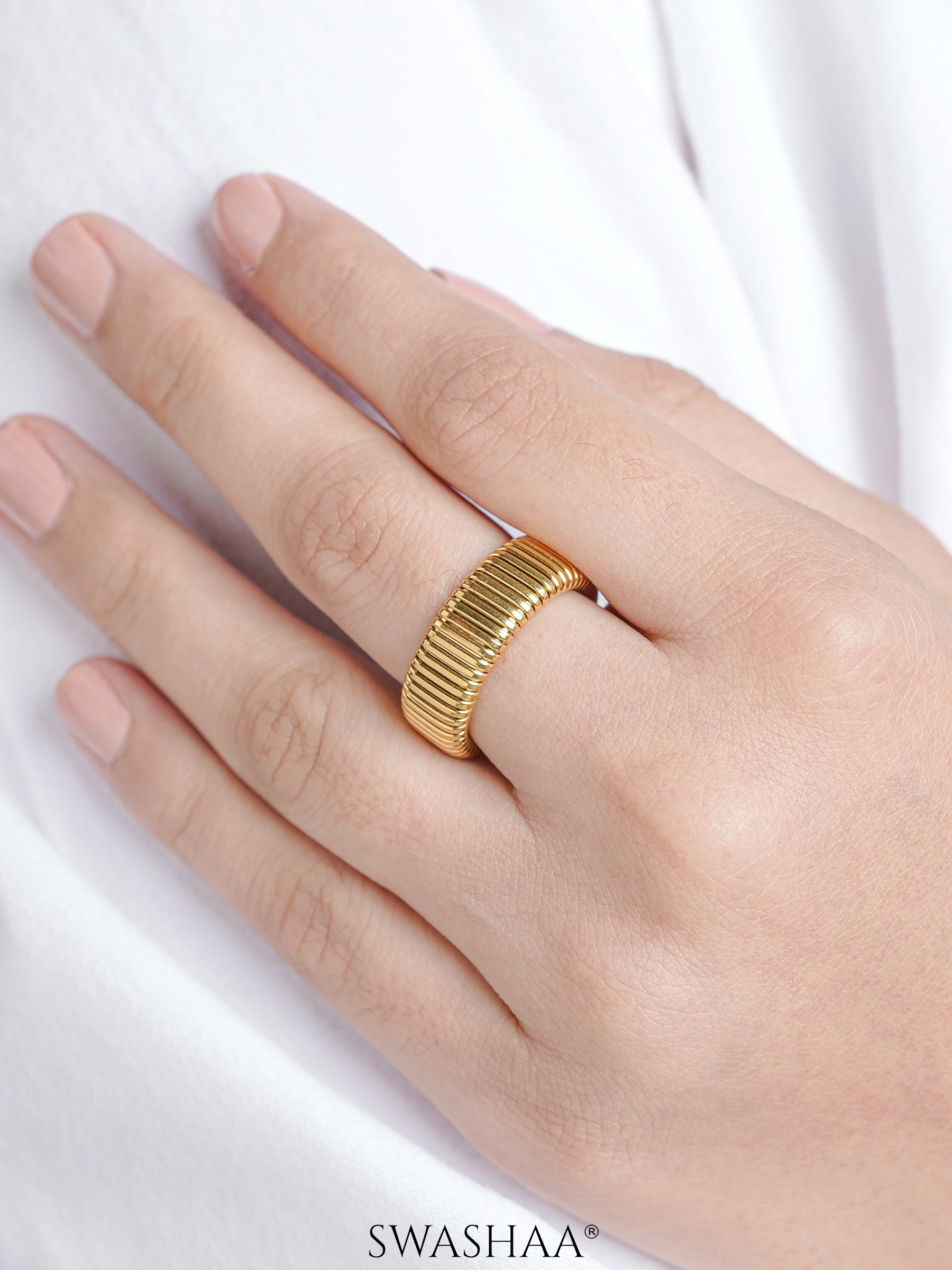 Abby Ribbed Textured 18K Gold Plated Band Ring