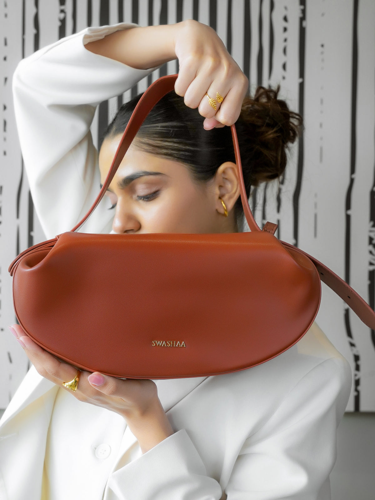 Stella Rust Women's Leather Shoulder Bag