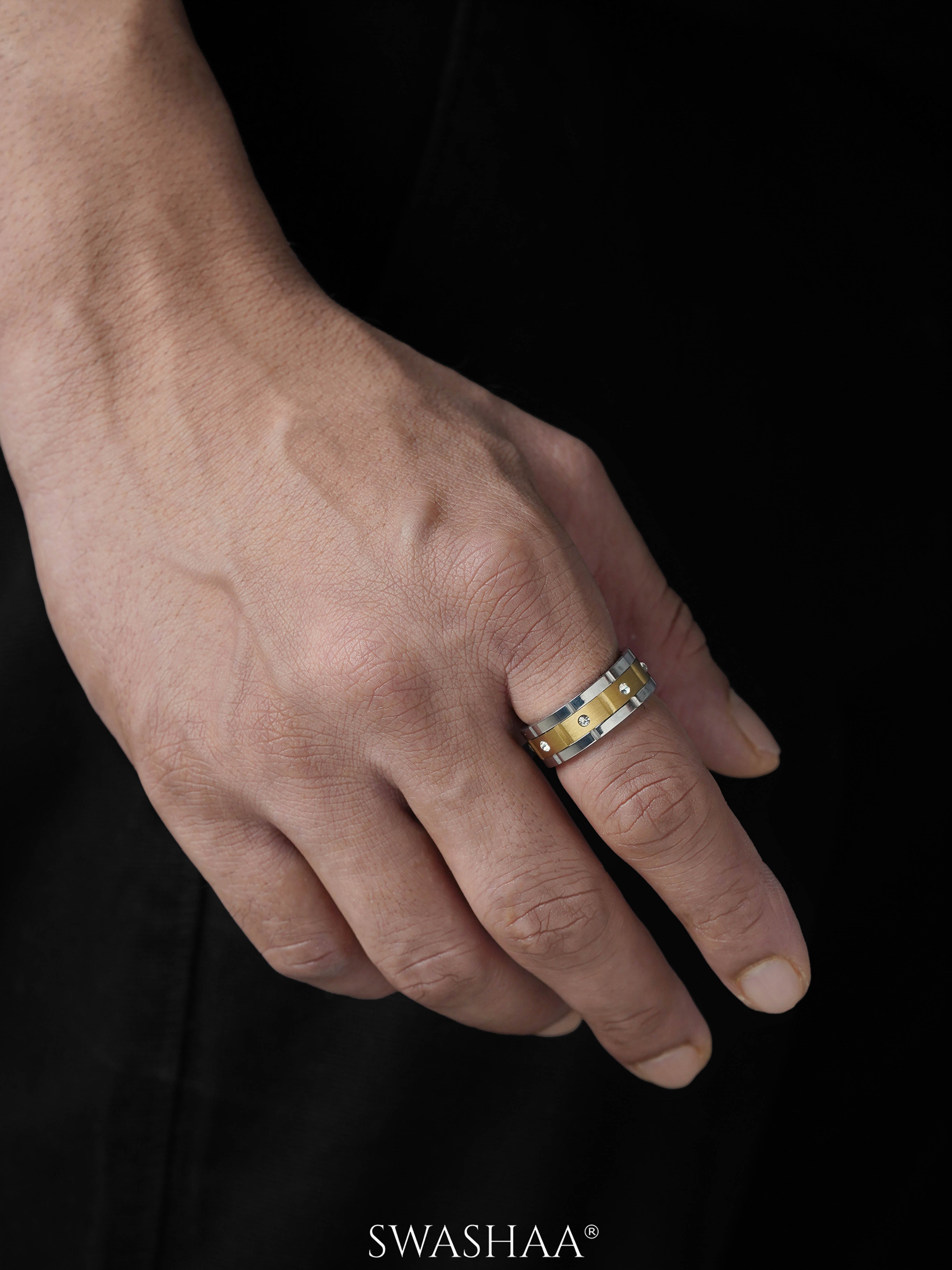 Daris Dual Tone Crystal Band Men's Ring