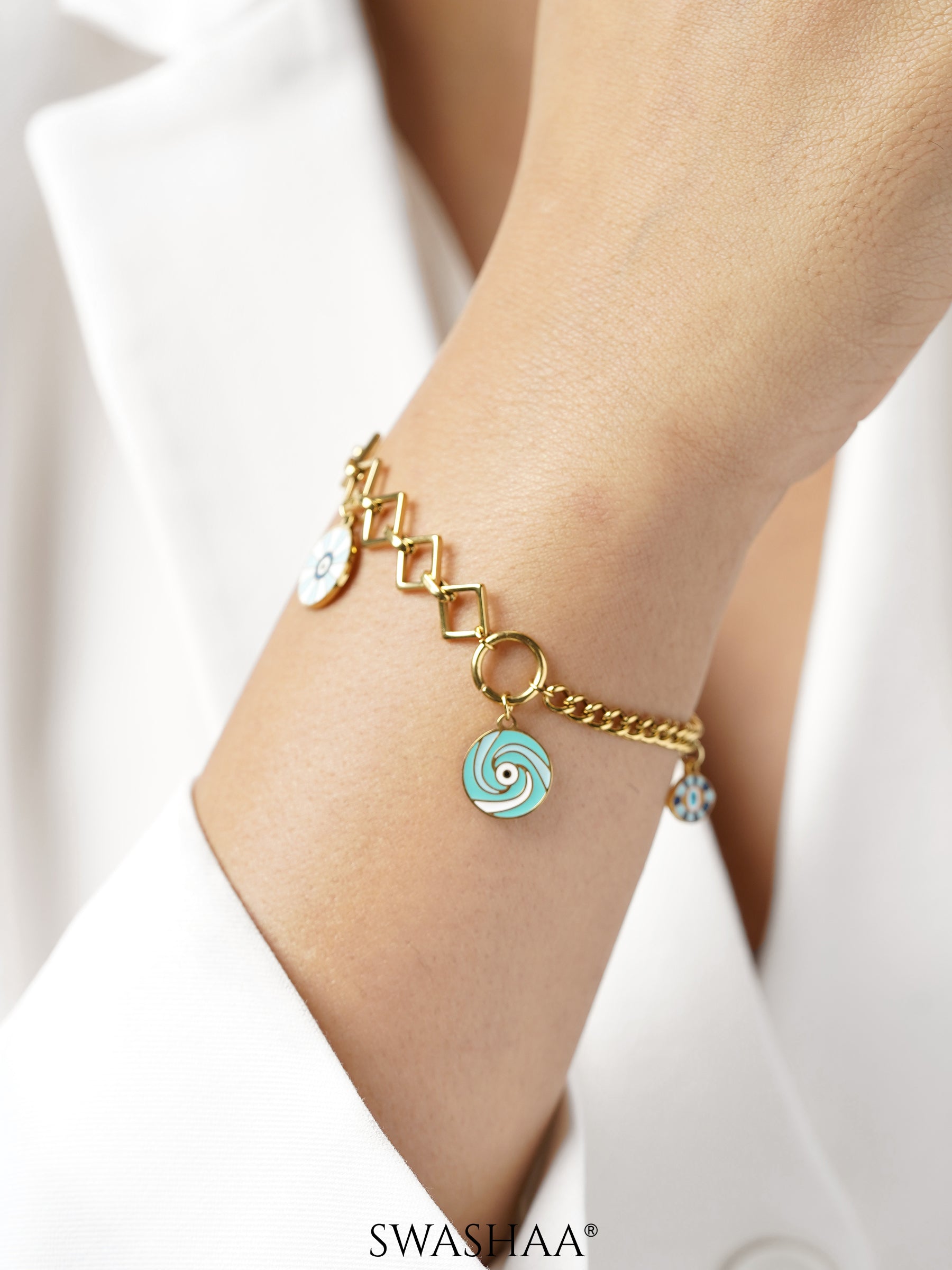 Dwi Eye 18K Gold Plated Braceletdebbie