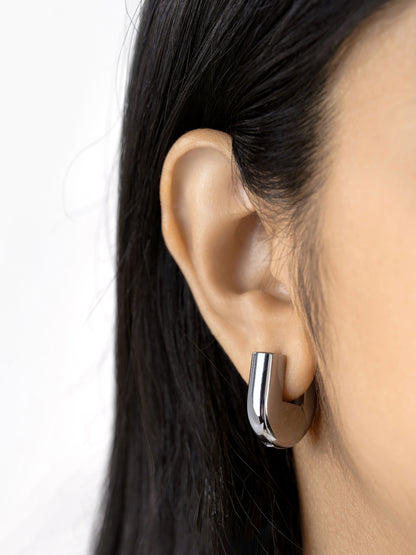 Elva Chunky Half Hoop silver Earrings