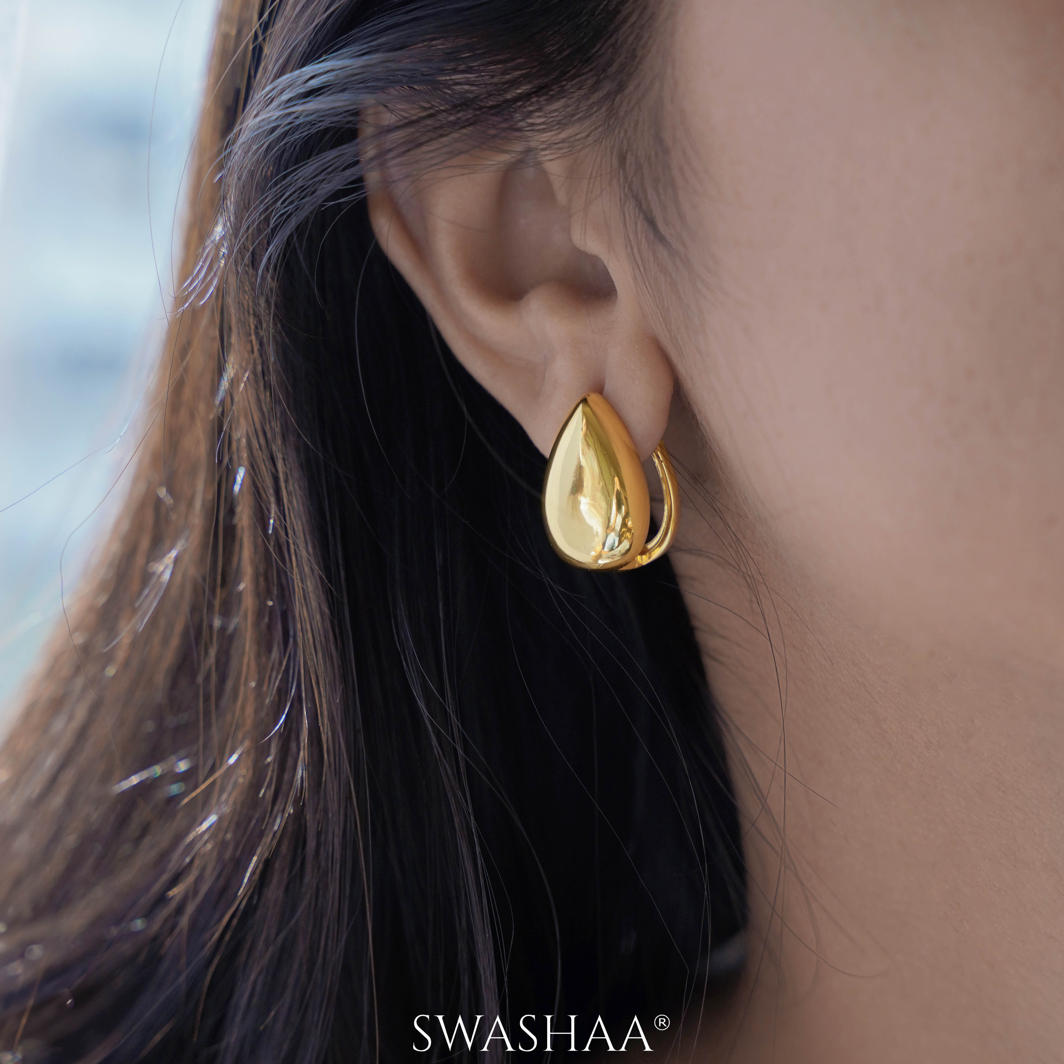 Elysia 18K Gold Plated Hoop Earrings