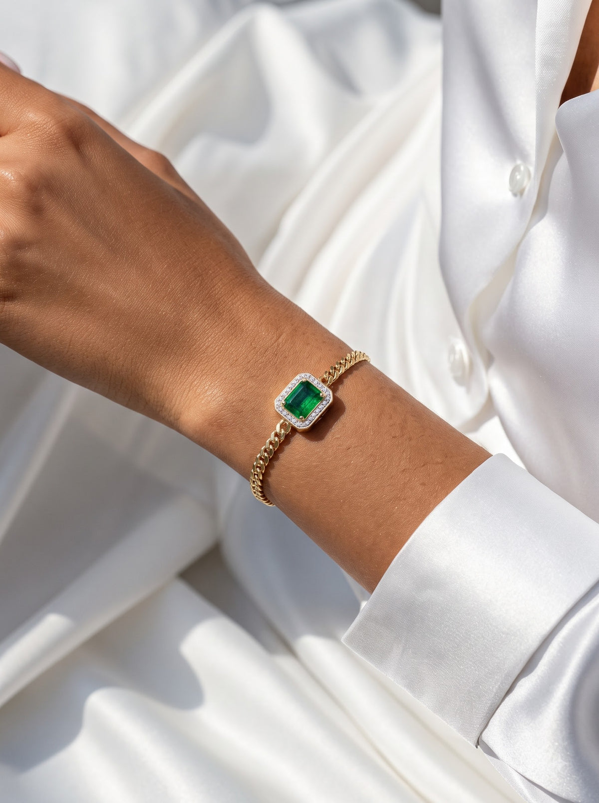 Erin Green Emarald 18K Gold Plated Loose Bracelet