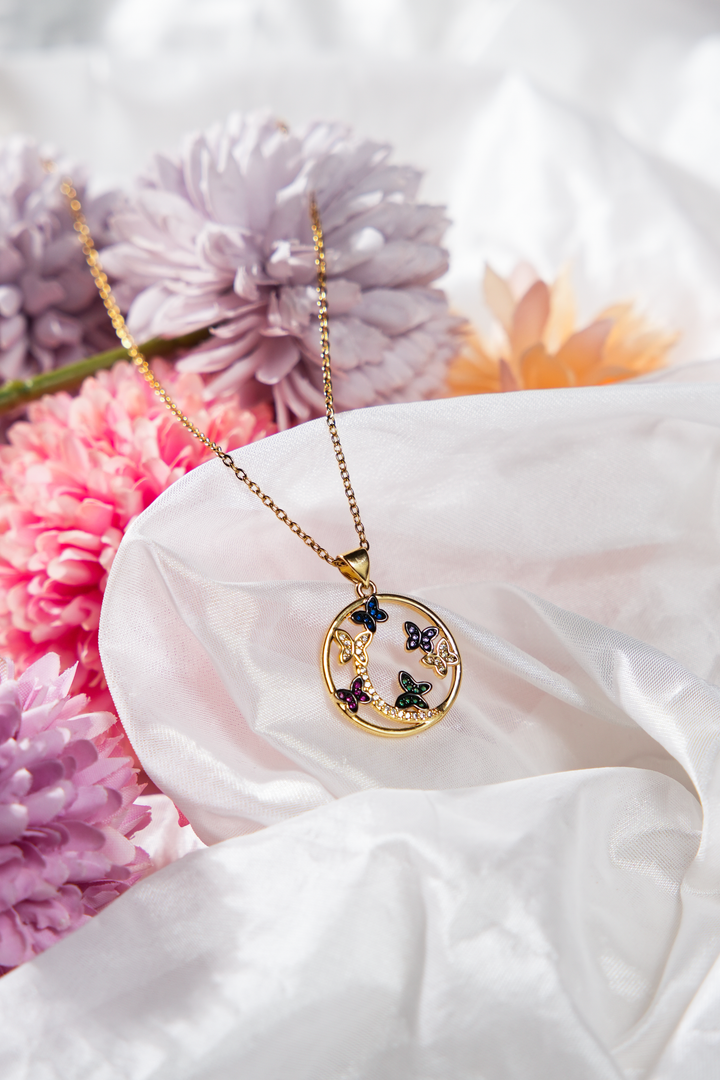 Gloria Butterfly Necklace - Swashaa