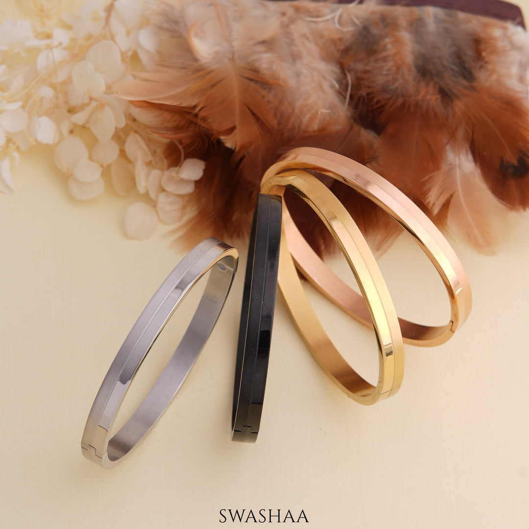 Benjomia Women's Bracelet - Swashaa