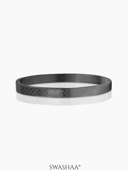 Ian Pattern Black Bracelet