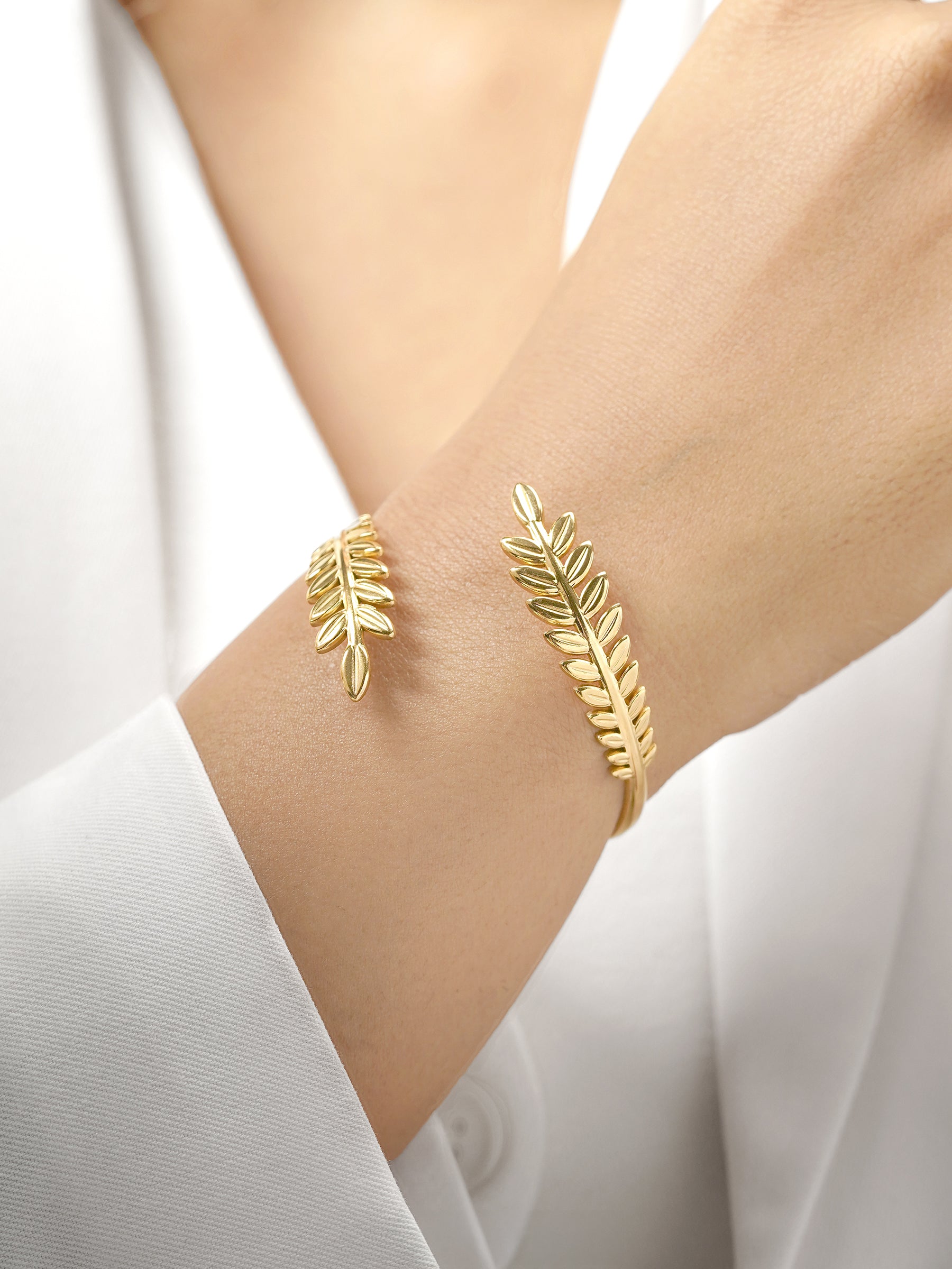 Kelly Double-Sided Leaf 18K Gold Plated Cuff Bracelet