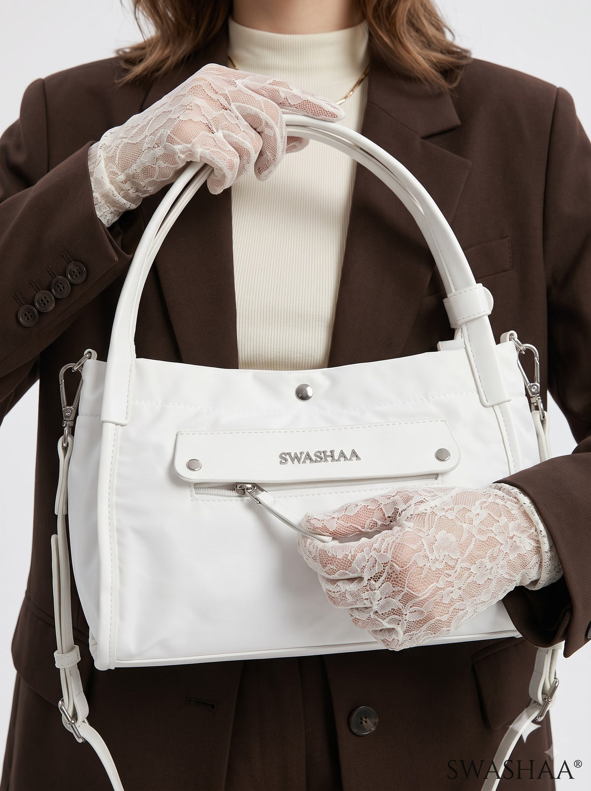 Laura White Nylon Women's Hand Bag