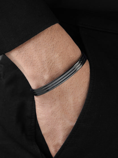 Leo Triple Ridge Glossy Black Men's Kada