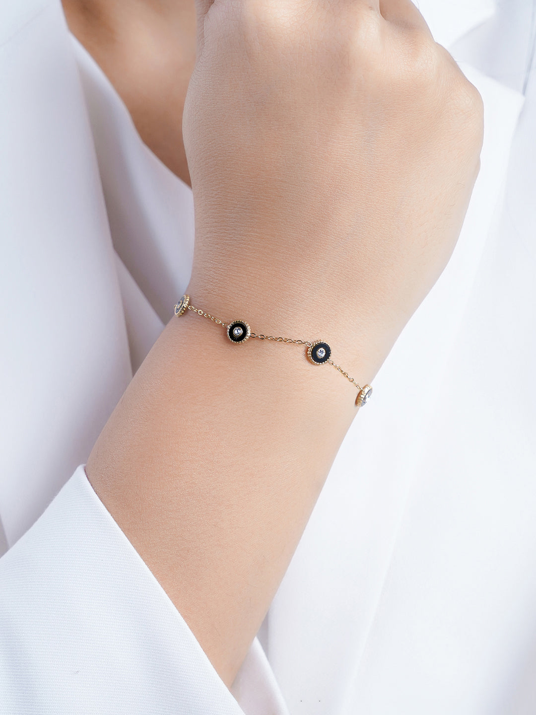 Maelis Black Circles Charms Loose Chain Bracelet