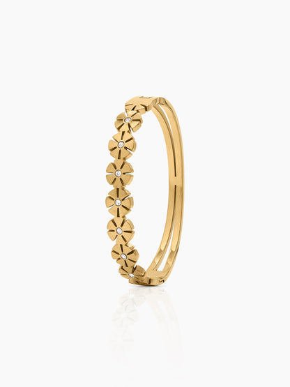 Marveta Floral Diamond Solitaire 18K Gold Plated Women's Solid Band Bracelet