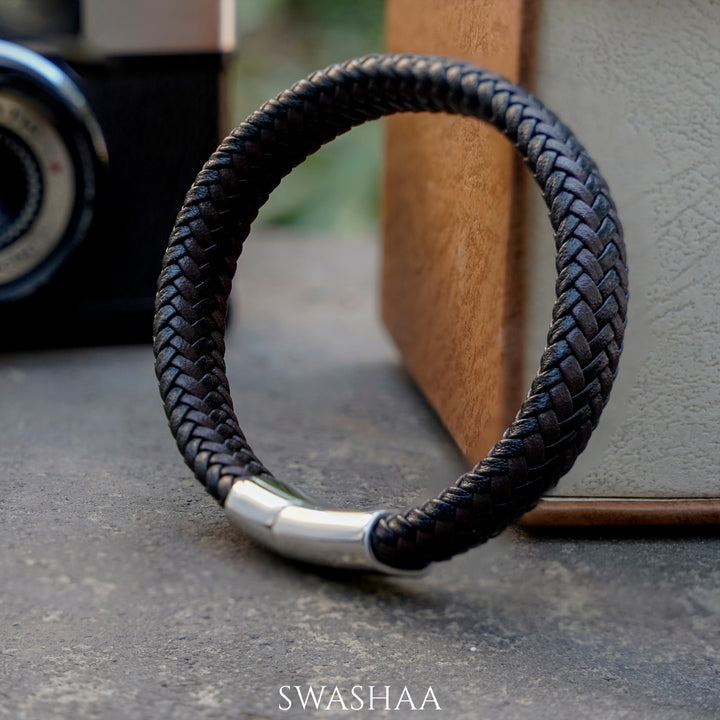 Mathew Men's Leather Bracelet - Swashaa