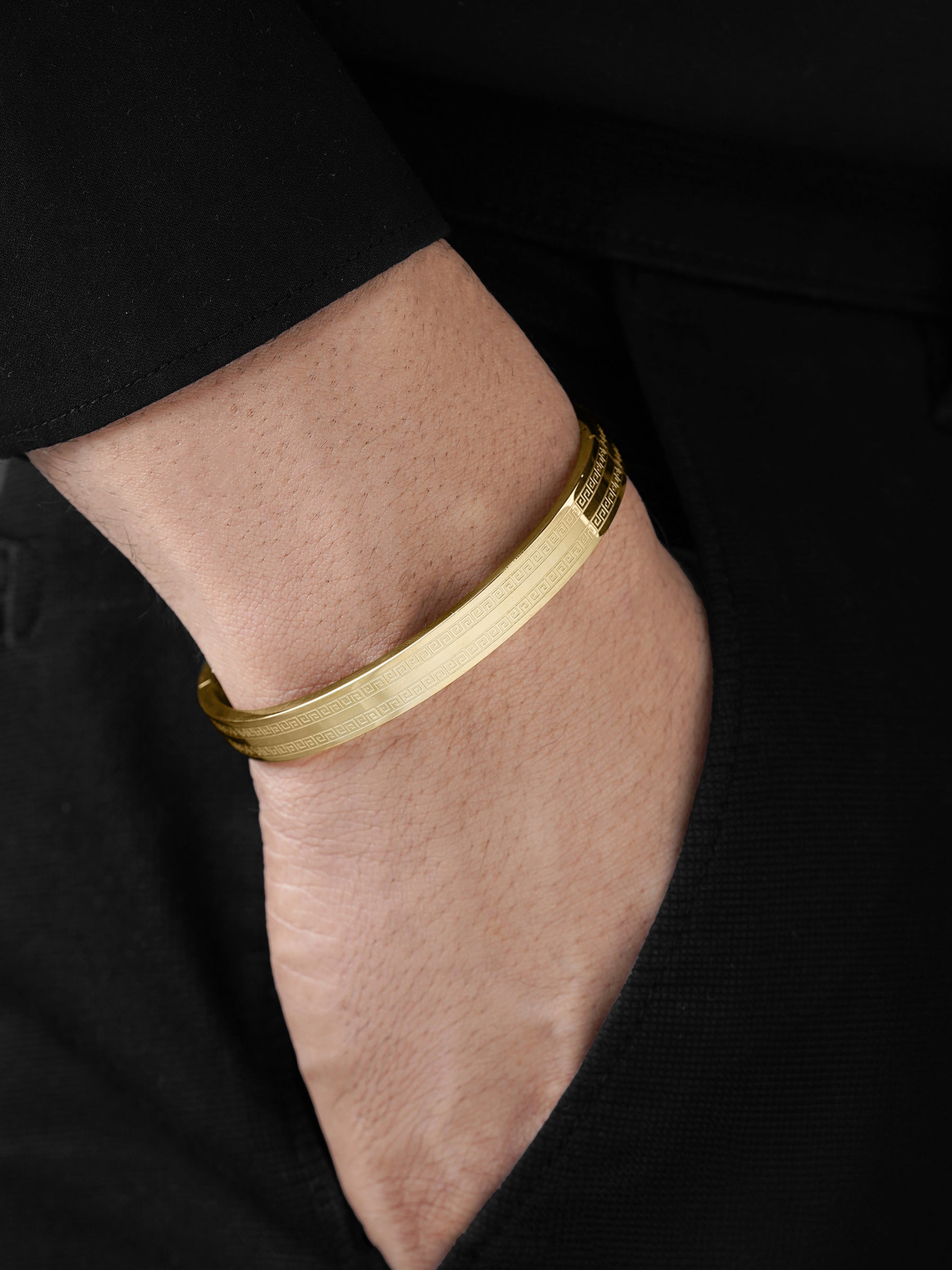 Miliano Engraved 18K Gold Plated Men's Kada