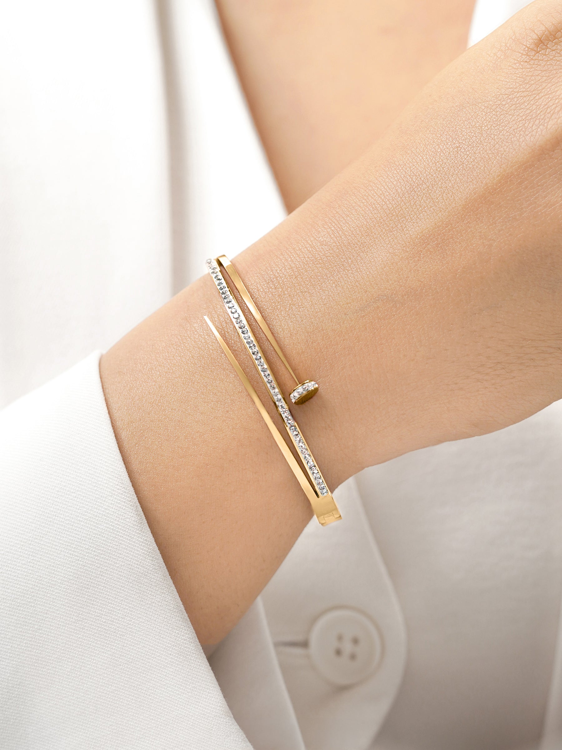 Nail Diamond CZ 18K Gold Plated Studded Bracelet