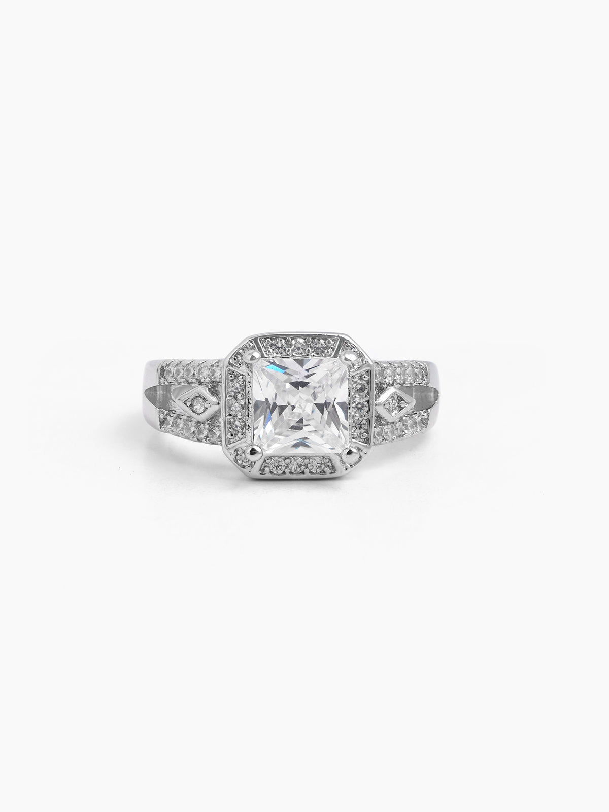 Novelle Cushion Square Cut Silver Diamond Solitaire Women's Ring