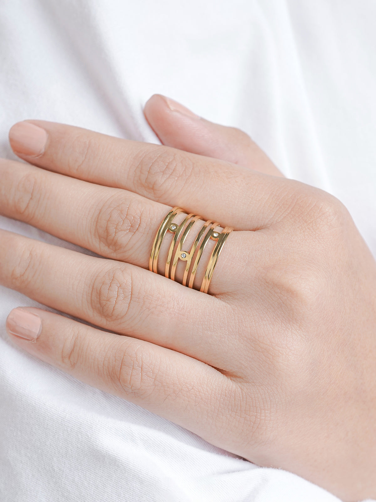 Orlyn Wide Cage Silhouette Diamond Ring