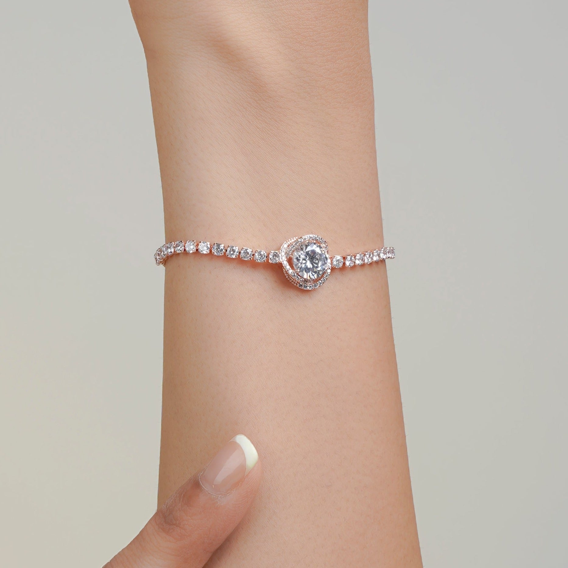 Rose Solitaire Rosegold Plated Bracelet
