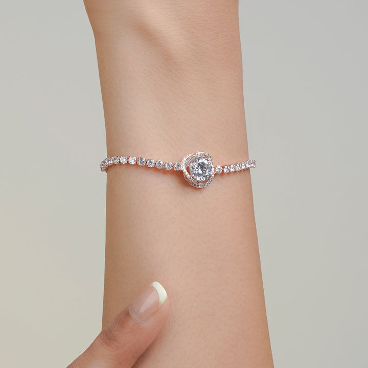 Rose Solitaire Bracelet - Swashaa