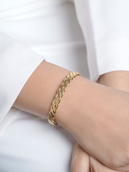 Reina Twisted 18K Gold Plated Cuff Bracelet