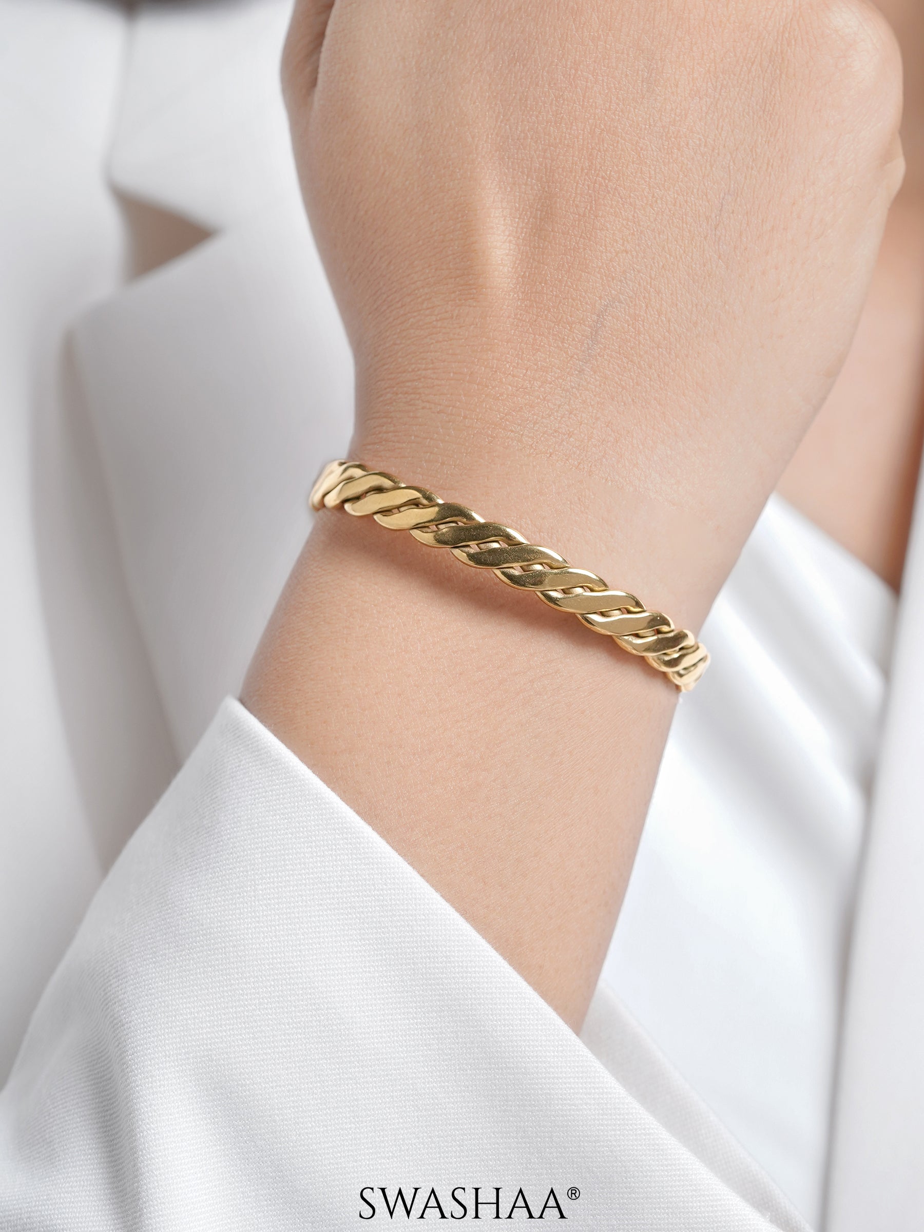 Reina Twisted 18K Gold Plated Cuff Bracelet
