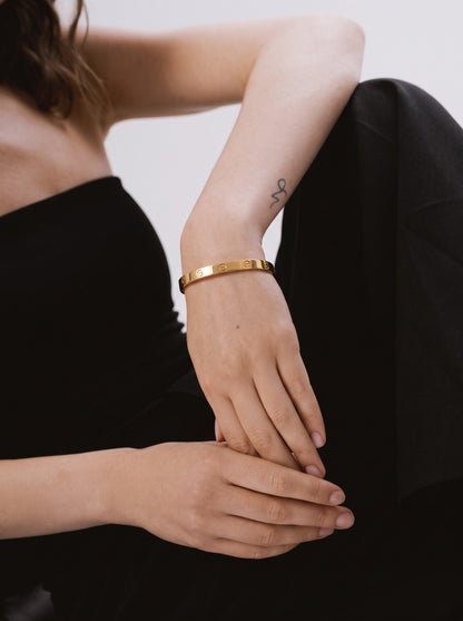 Renix Screw Emblem Cartier Love 18K Gold Plated Band Bracelet