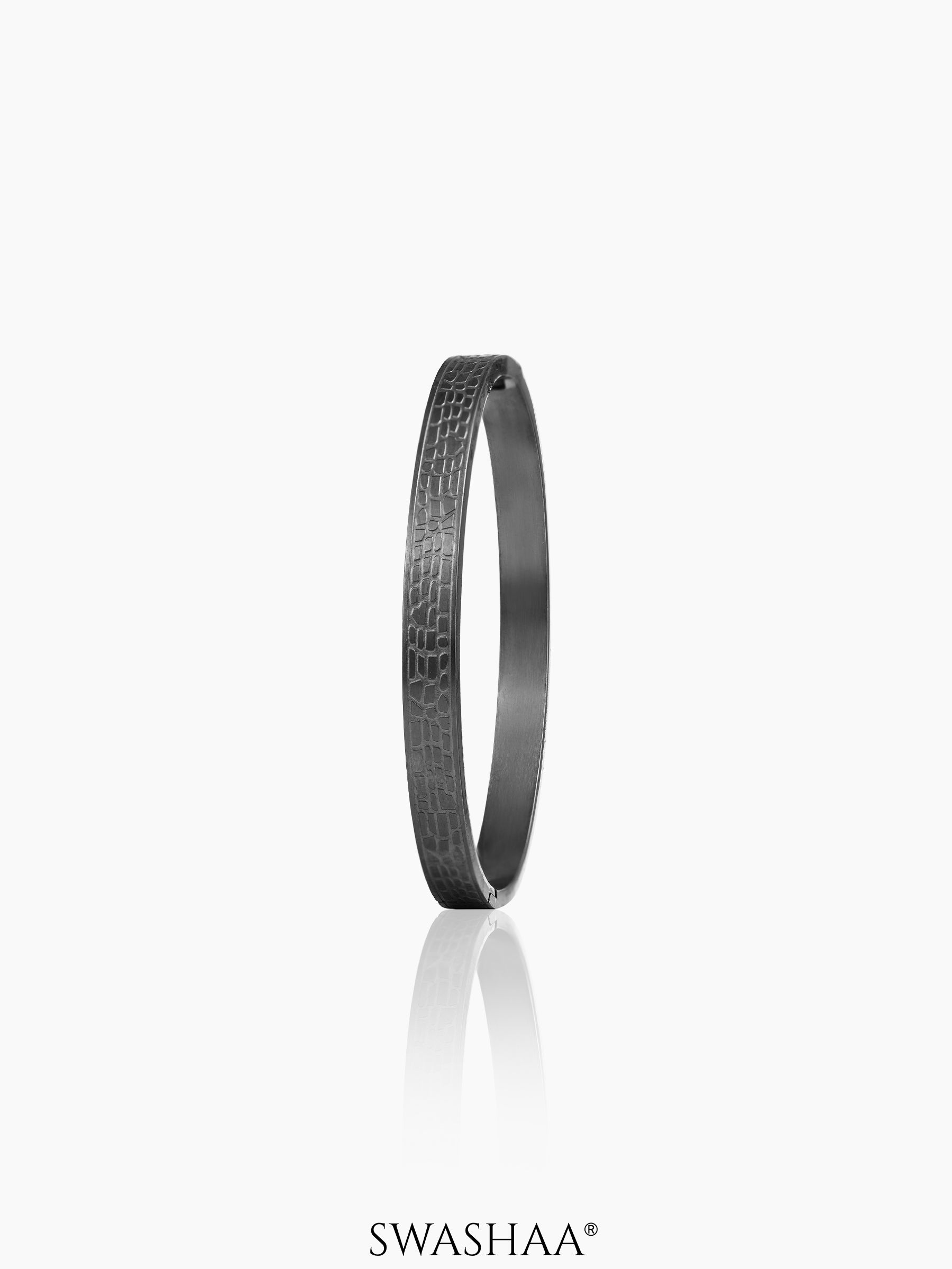 Roberto Brick Style Texture Black Band Bracelet