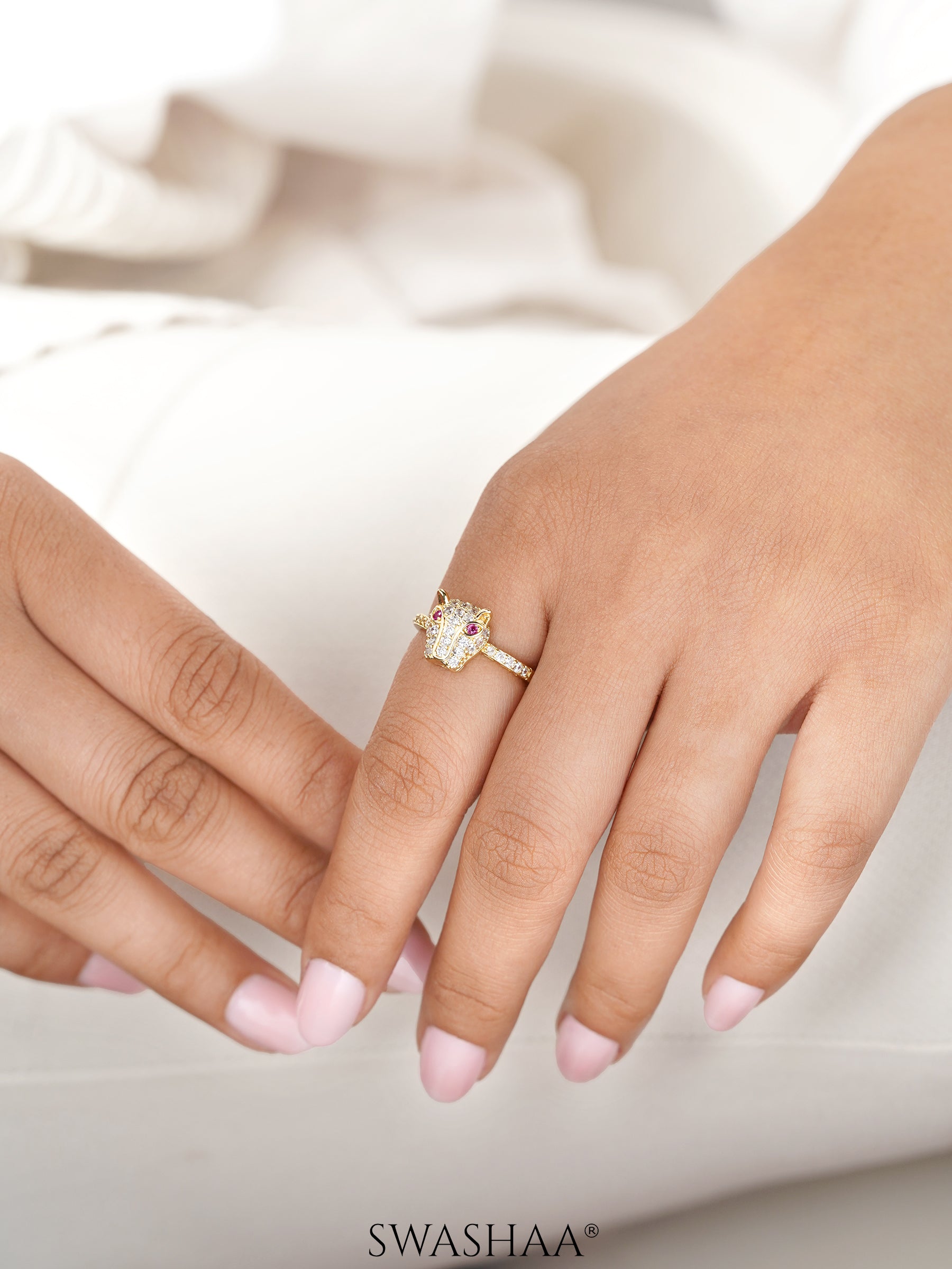 Sabyaa Leopard Face Ruby-red Diamond 18K Gold Plated Ring