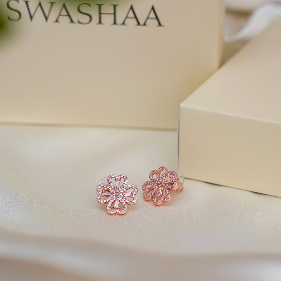 Shiny Clover Rosegold Plated Earrings