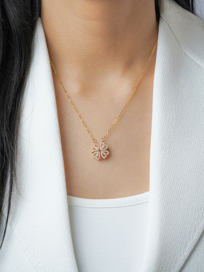 Shiny Leaf Flowe Clover Charm 18K Gold Plated Chain Pendant Necklace