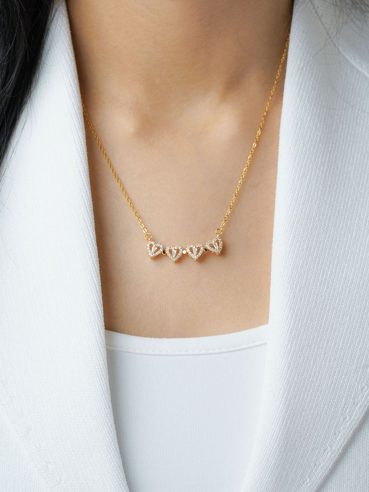 Shiny Leaf Flowe Clover Charm 18K Gold Plated Chain Pendant Necklace