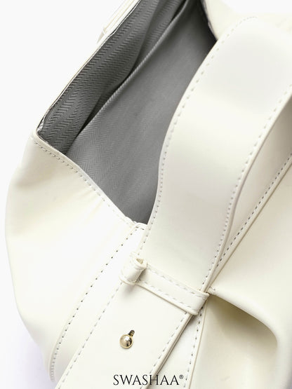Stella White Women's Leather Shoulder Bag