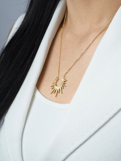 Suri Sunburst Charm 18K Gold Plated Necklace