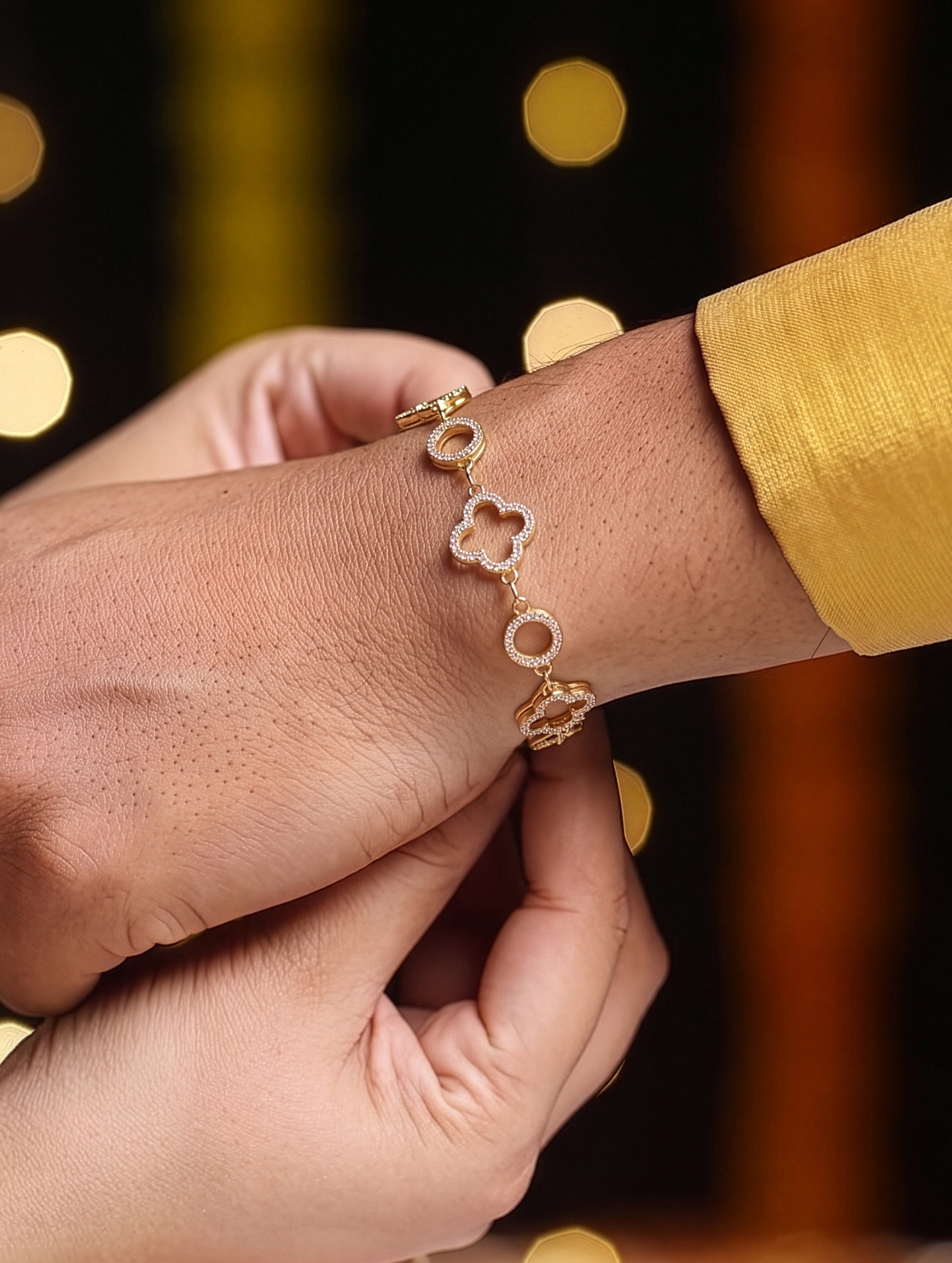 Tanira Clover Circular Motifs Holo 18K Gold Plated Bracelet