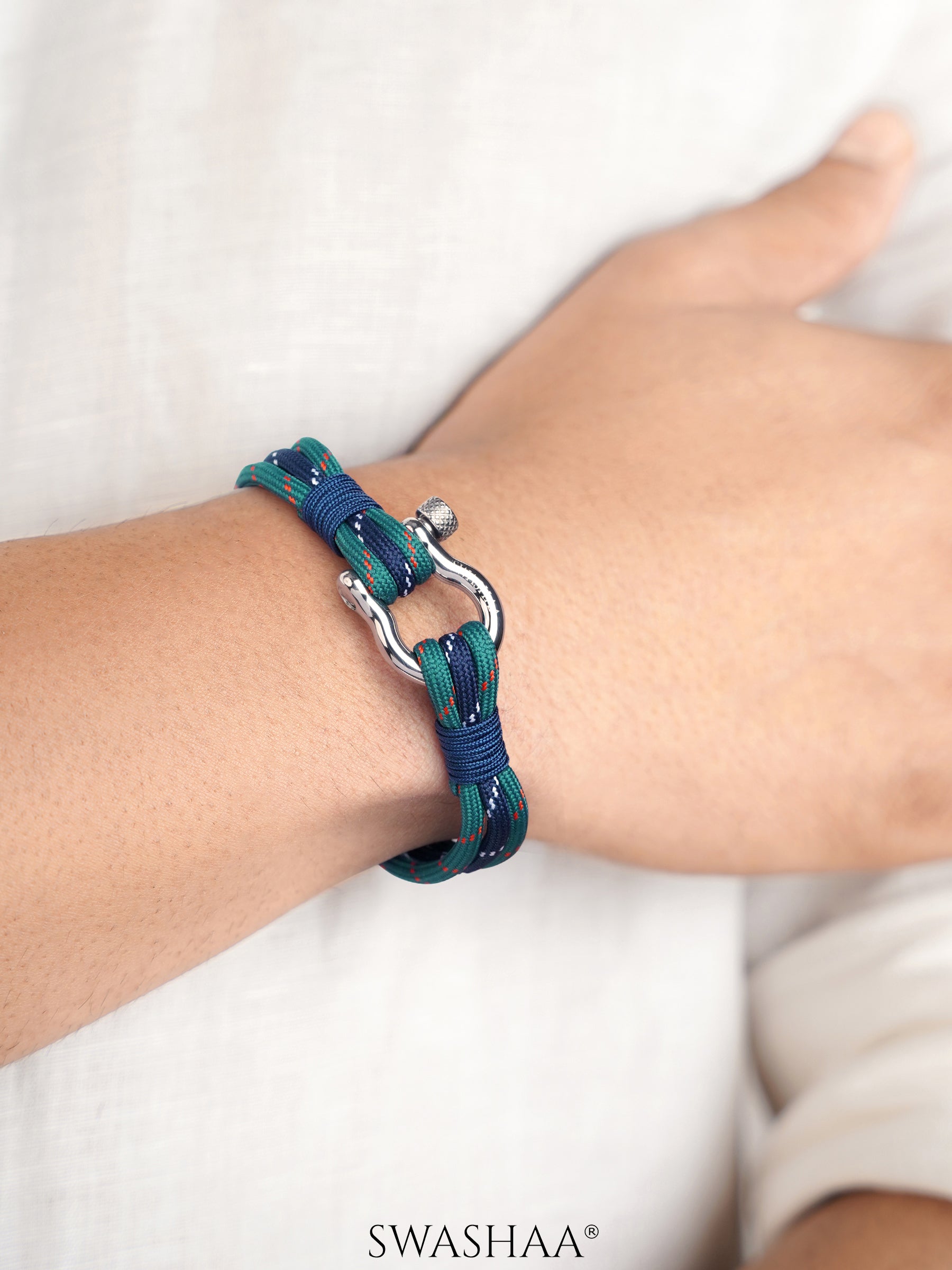 Buy Vaelon Men's Rope Bracelet Online | Swashaa
