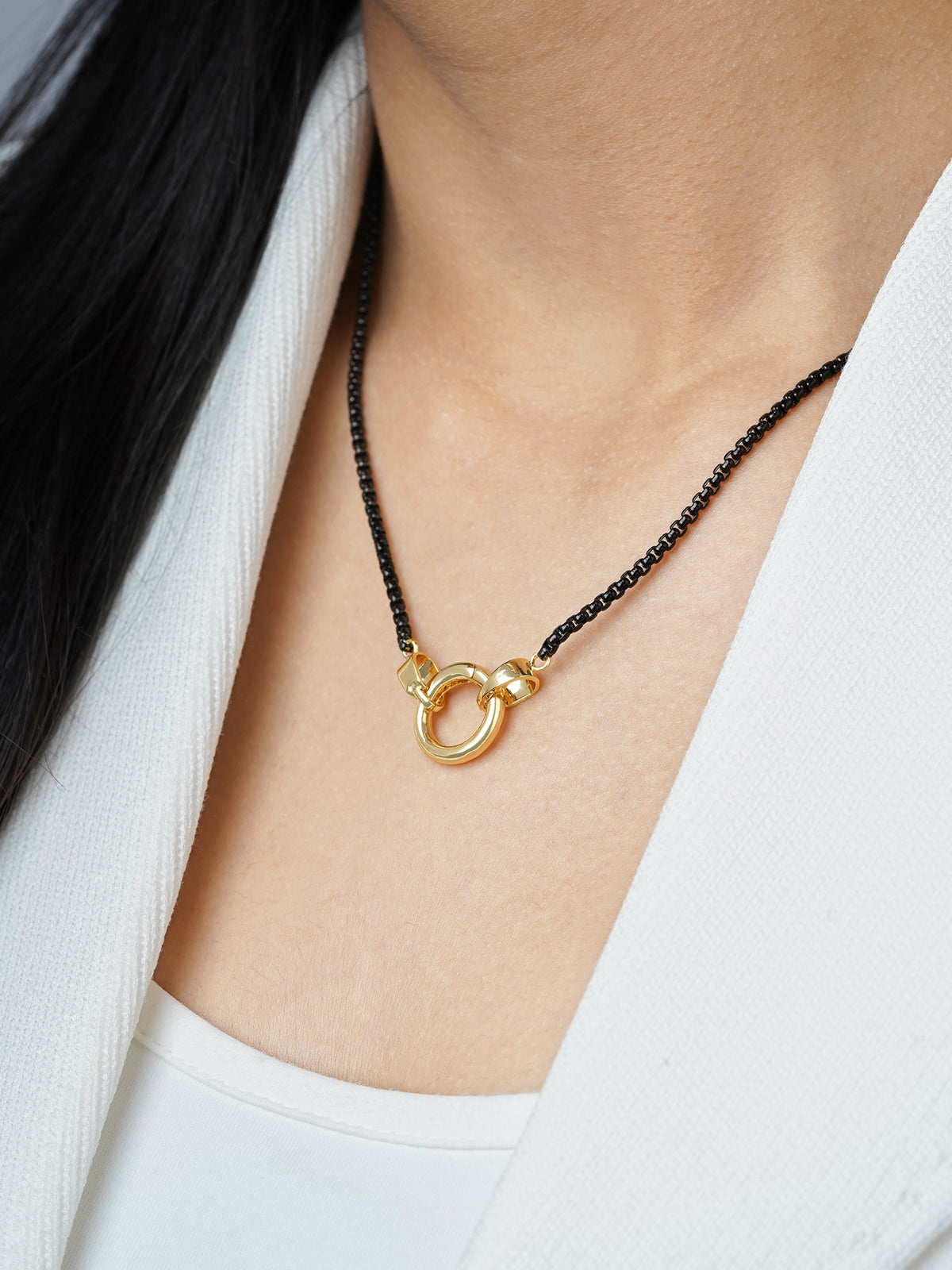 Vangie Eternal Ring Charm Amulate Box  Black 18K Gold Plated Chain Pendant Necklace