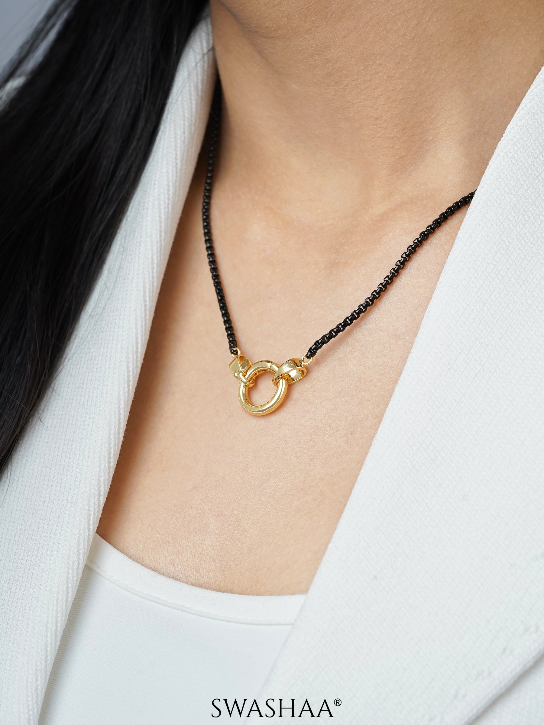 Vangie Eternal Ring Charm Amulate Box  Black 18K Gold Plated Chain Pendant Necklace