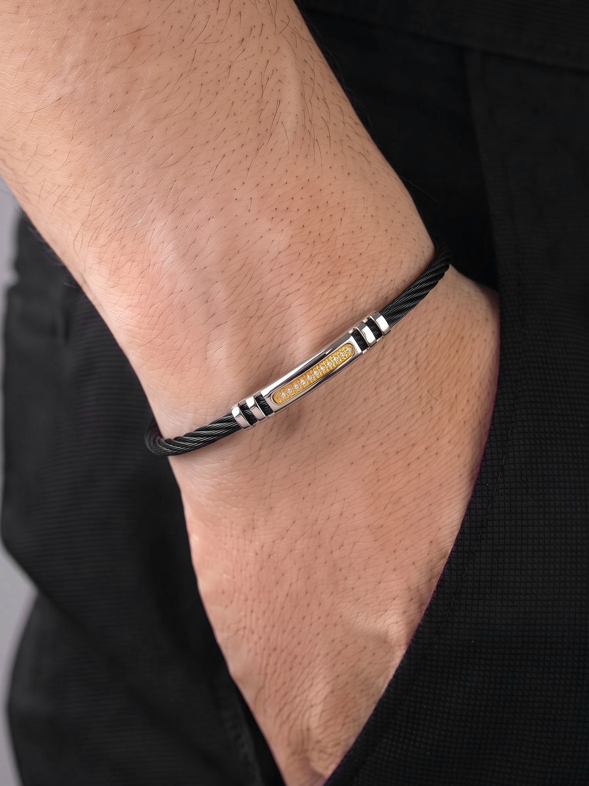 Vincent Black Wired Men's Bracelet