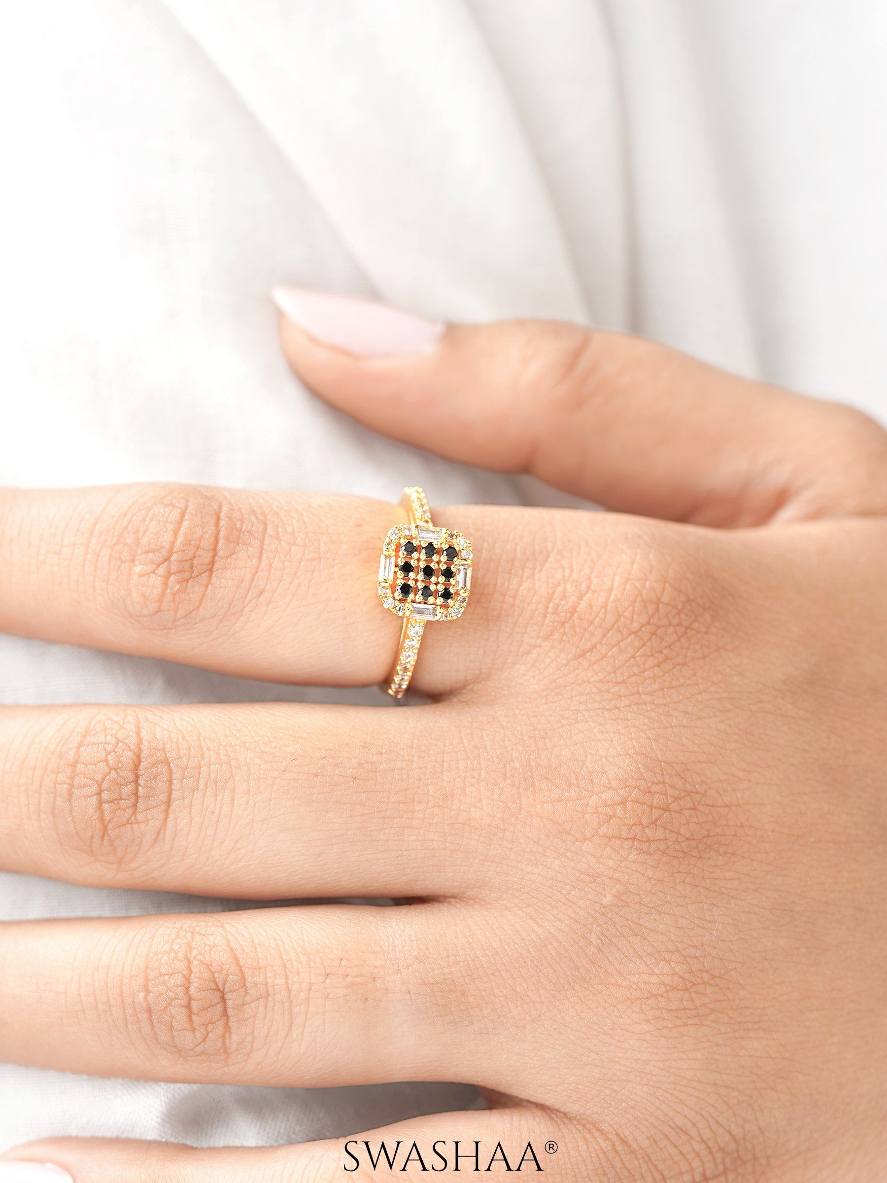Vriti 18K Gold Plated Ring