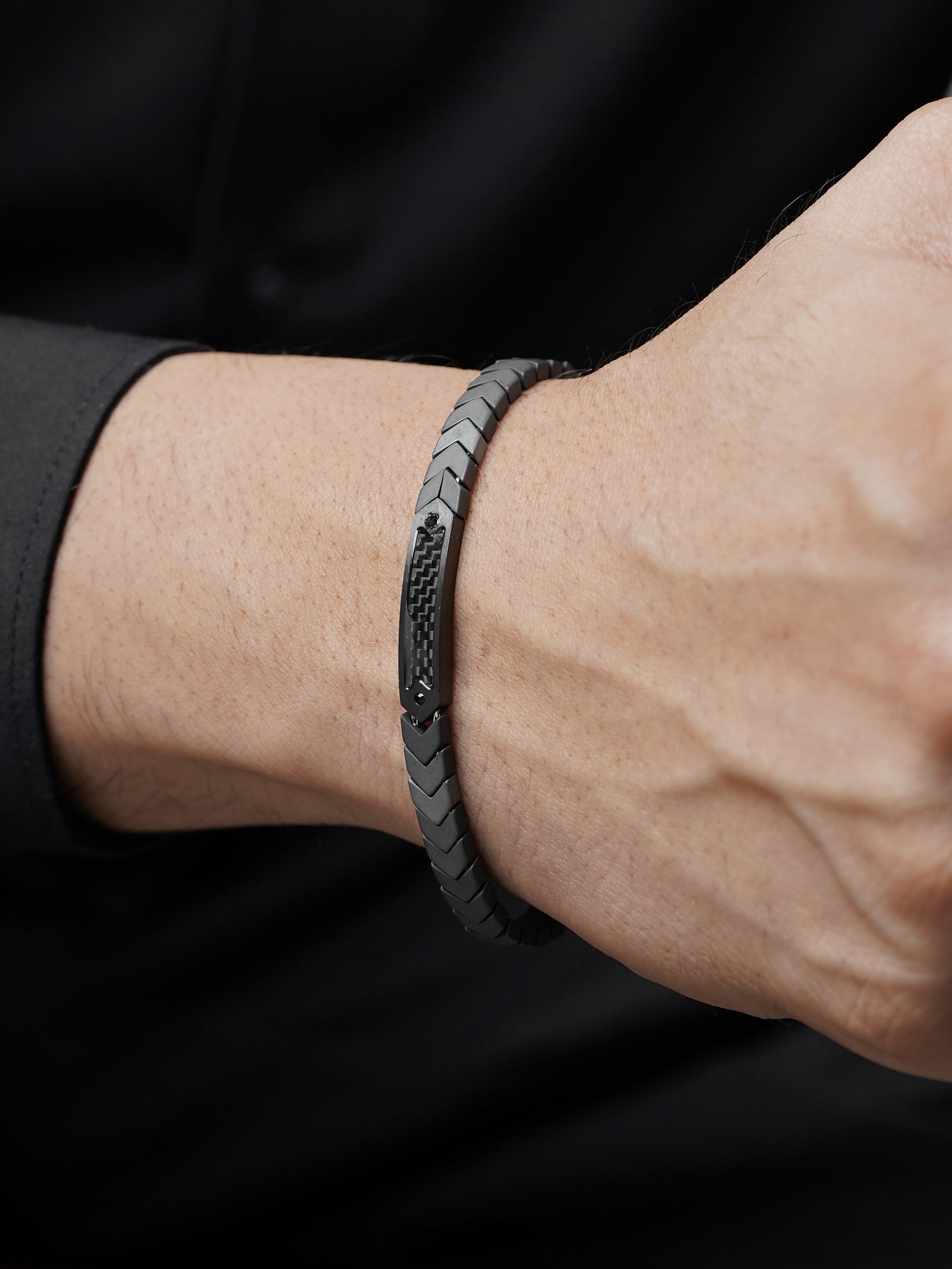 Warsaw Chevron Links Black Men's Bracelet