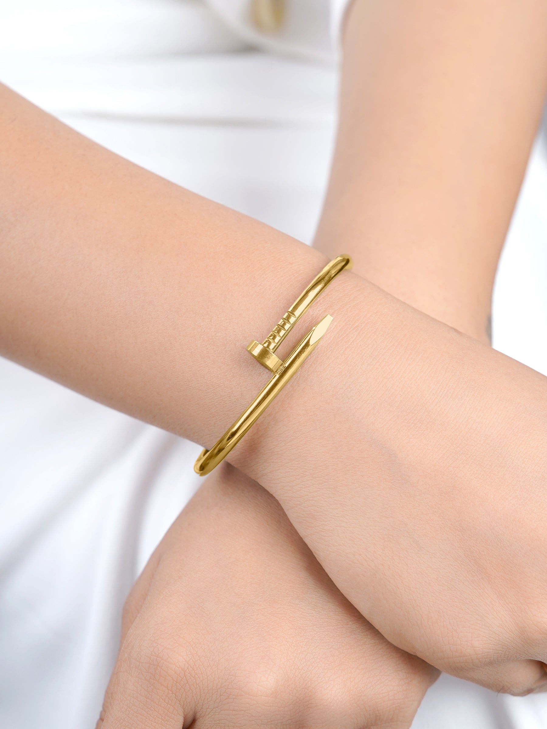 Zayden Solid Nail 18k Gold Plated Band Bracelet